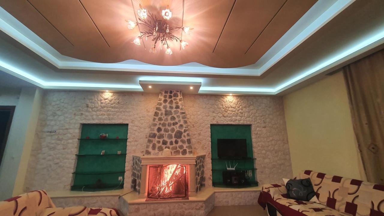 Mihal Suites Sarandë 外观 照片