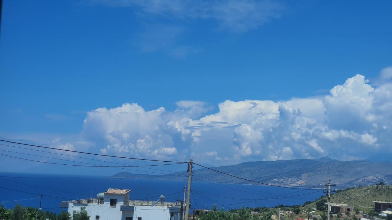 Mihal Suites Sarandë 外观 照片