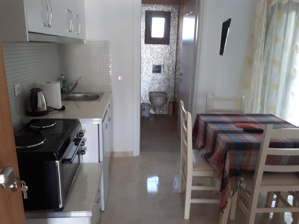 Mihal Suites Sarandë 外观 照片